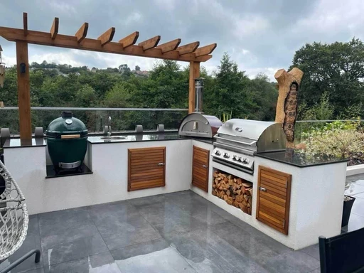 Bbq Area amenity image at Al Serh Residences 11