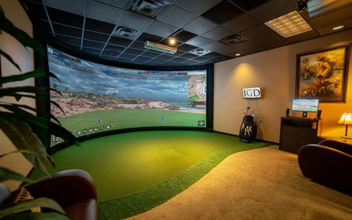 Golf Simulator amenity image at The Central Uptown
