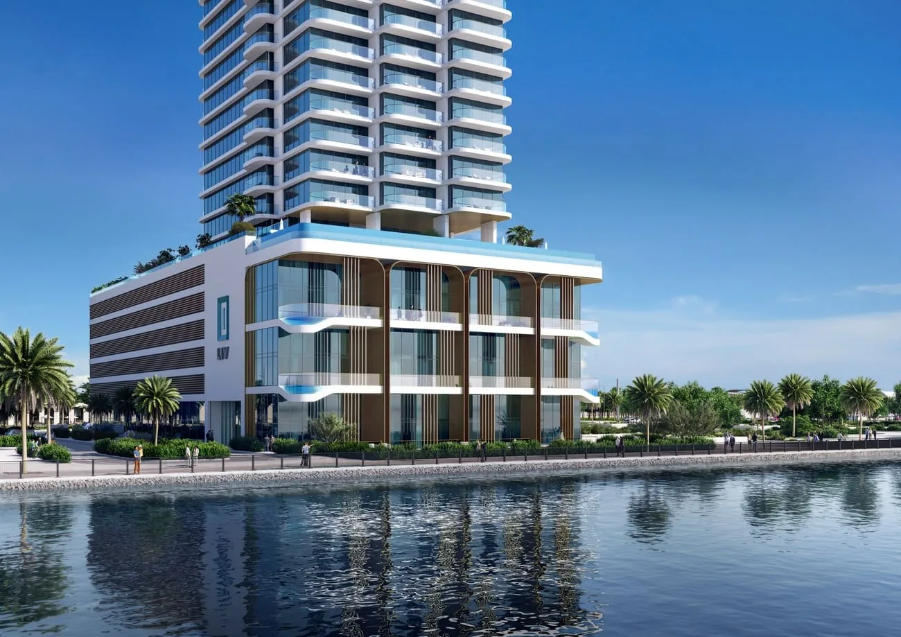 LIV LIV Maritime Exterior