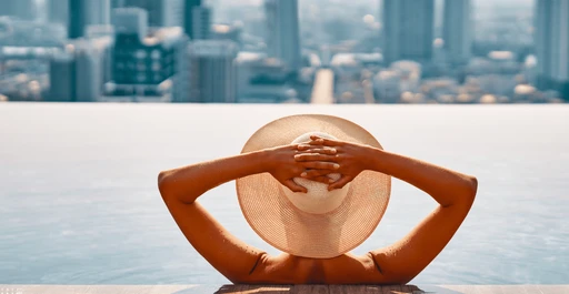 Skyline Pool amenity image at Mercer House