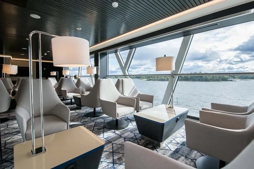 Workspace amenity image at Crystal Tower by VHS