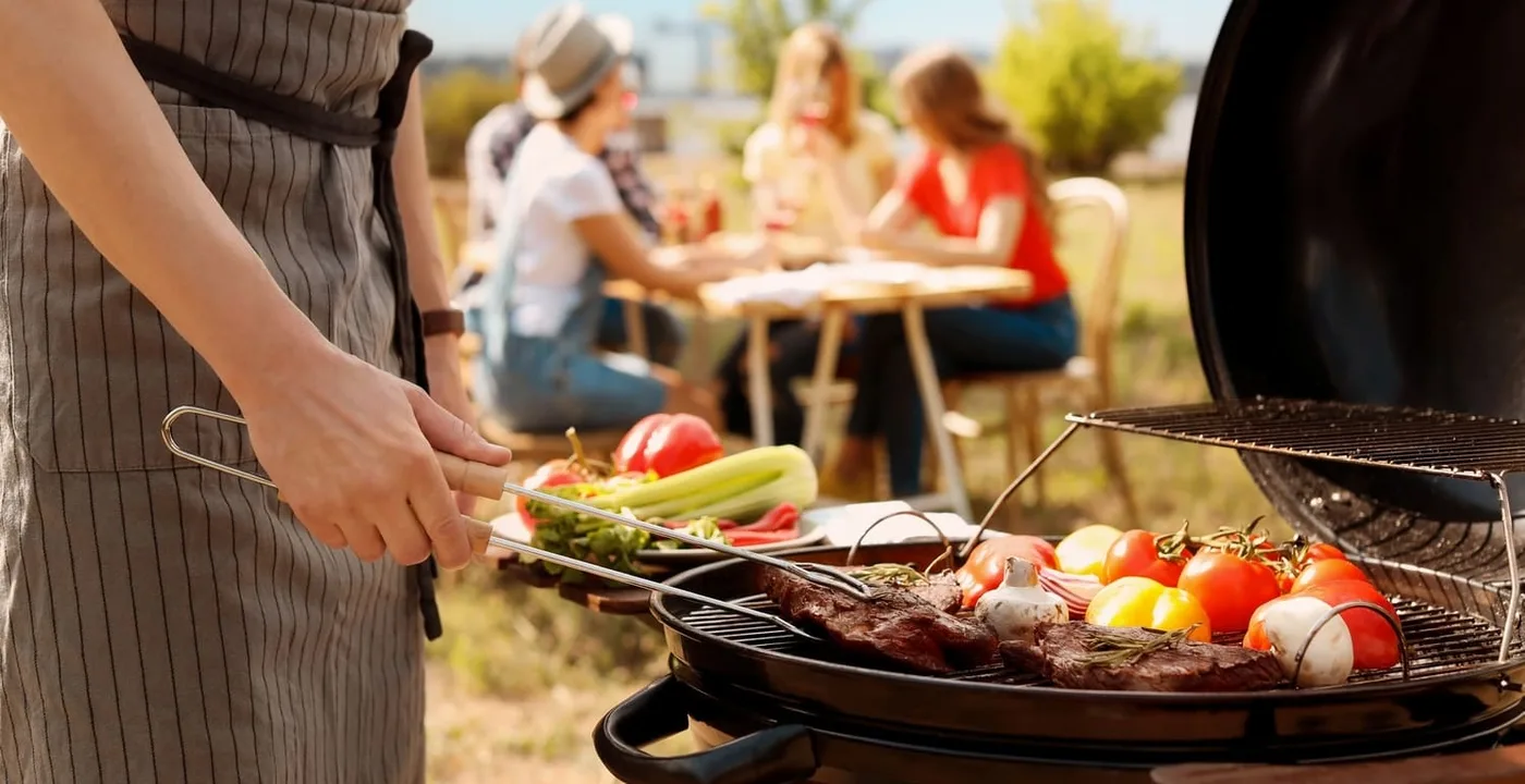 Bbq Areas amenity image at 320 Riverside Crescent