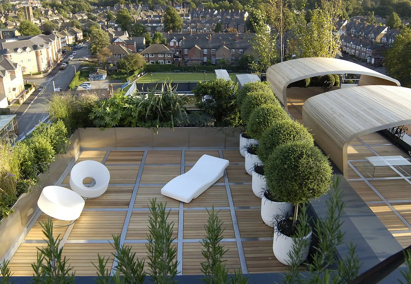 Rooftop Garden amenity image at Beach Walk Residence II
