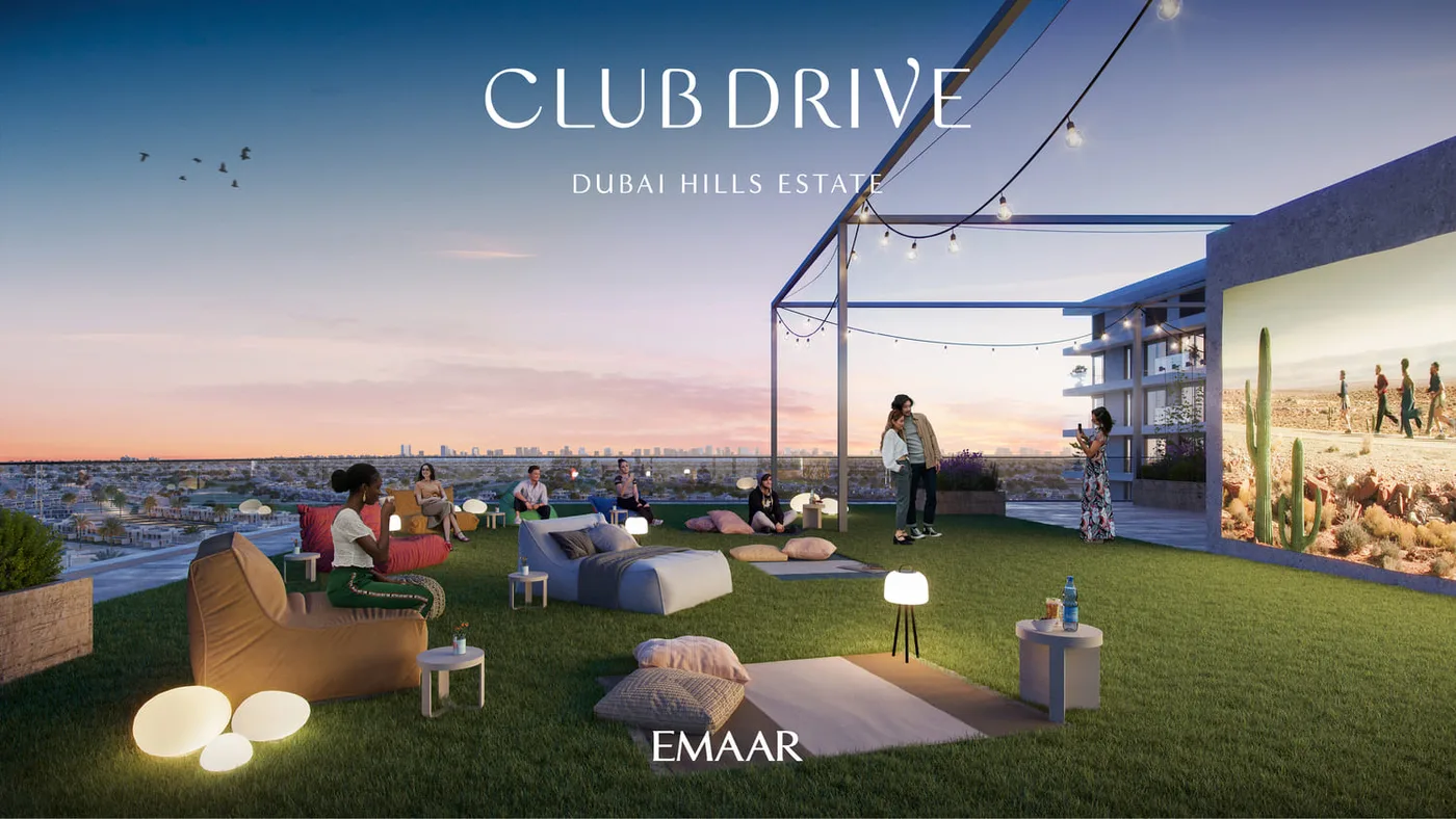 Landscaped Podium Deck amenity image at Club Drive