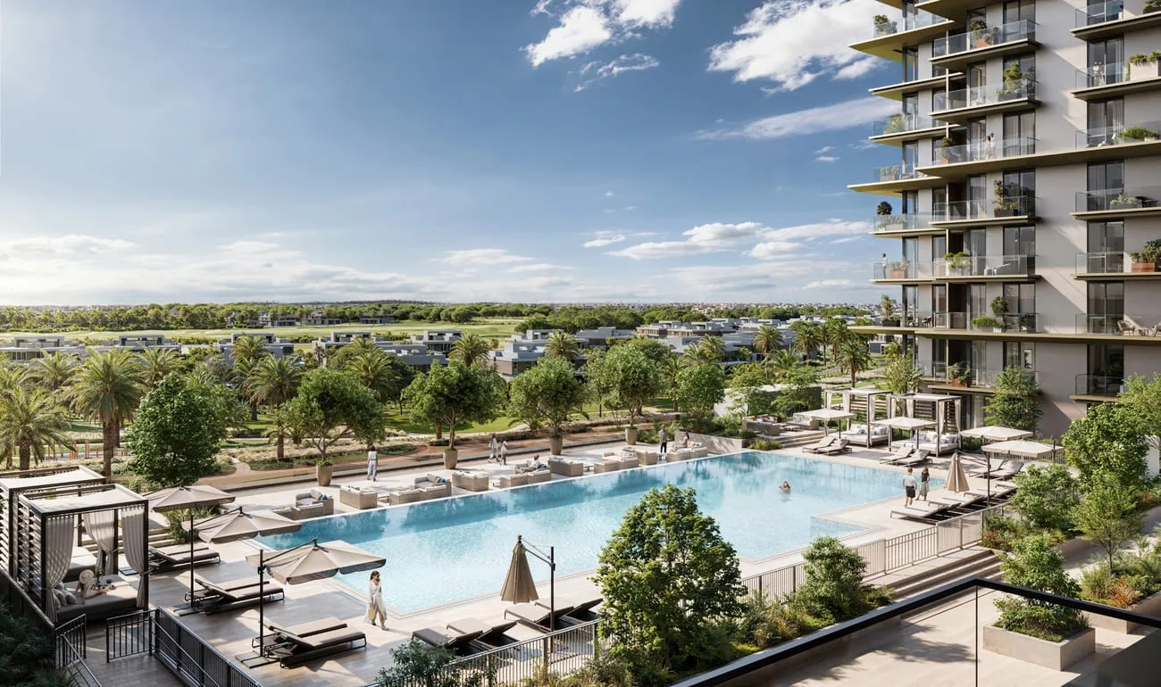 Infinity Pool & Pool Deck amenity image at Club Place