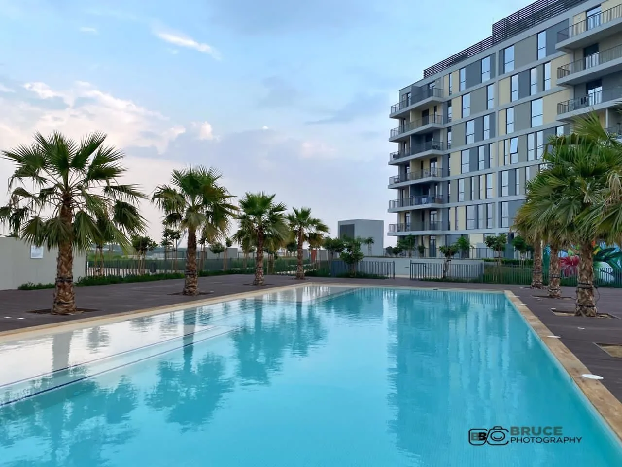 Swimming Pool amenity image at Dania