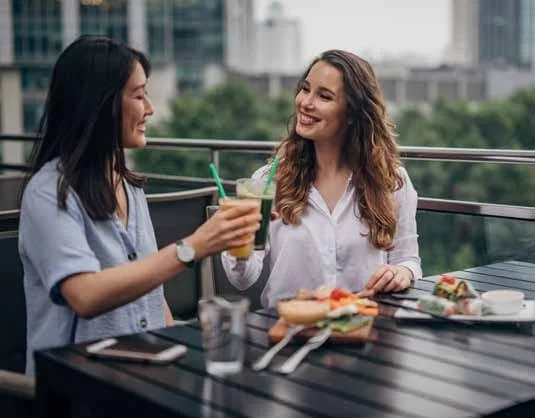 Dining Outlets And Retail Stores amenity image at Erin Central Park