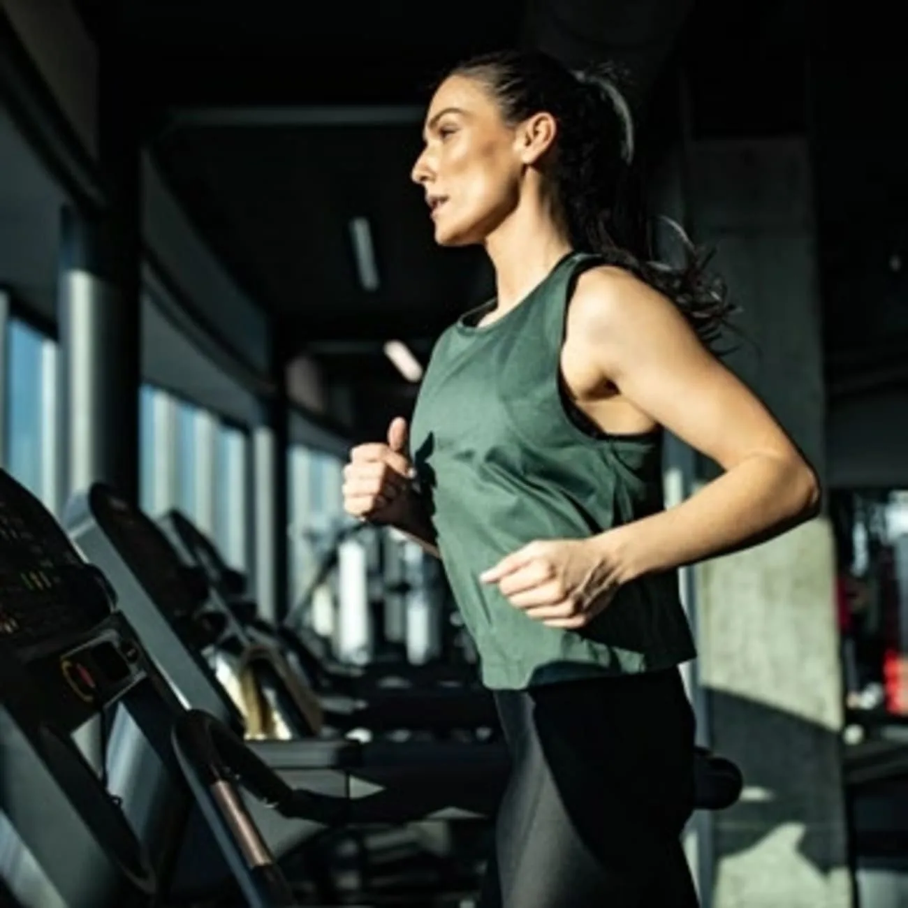 Indoor & Outdoor Gym amenity image at Golf Meadow