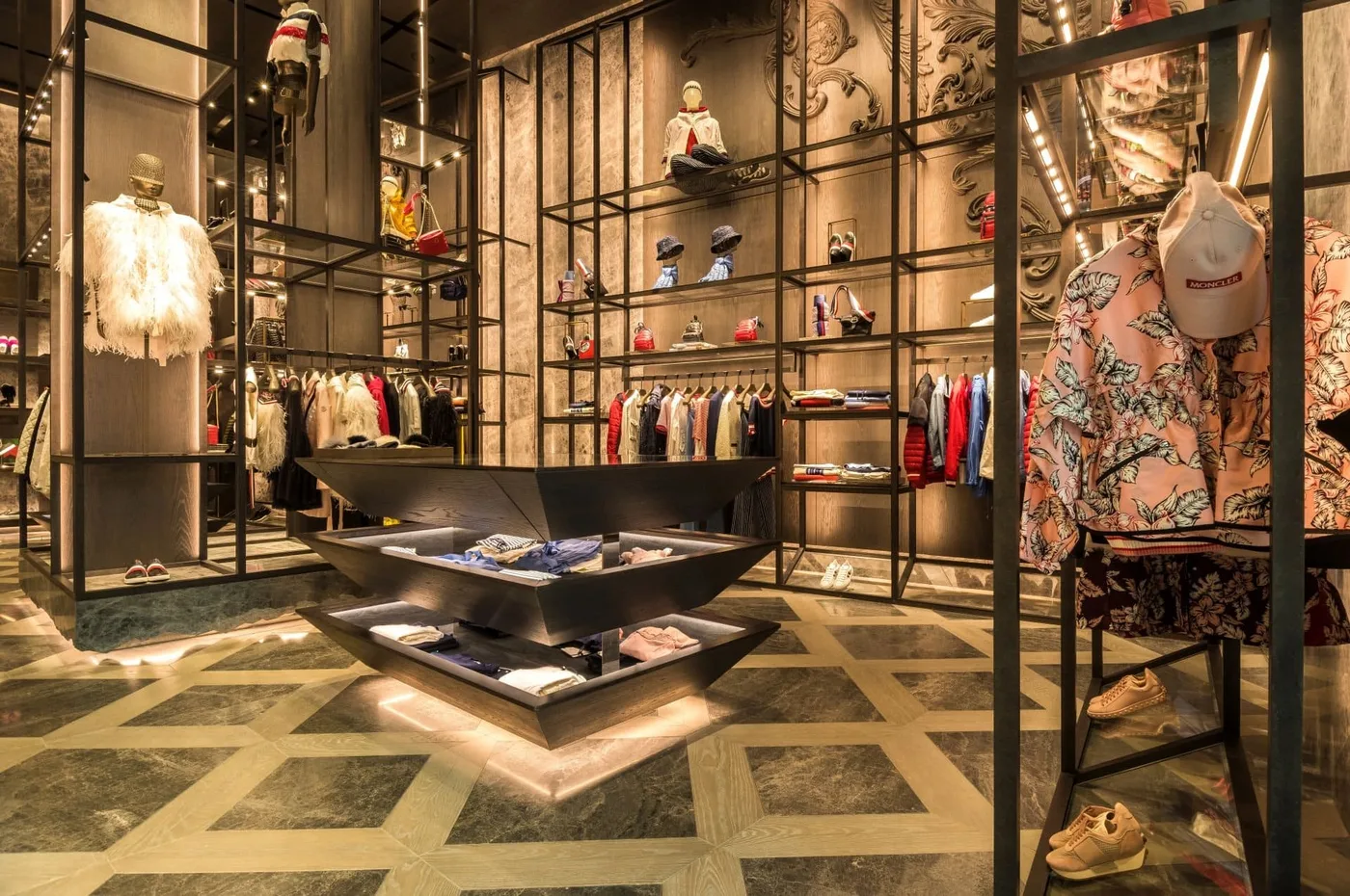 Retail Outlets amenity image at Imperial Avenue