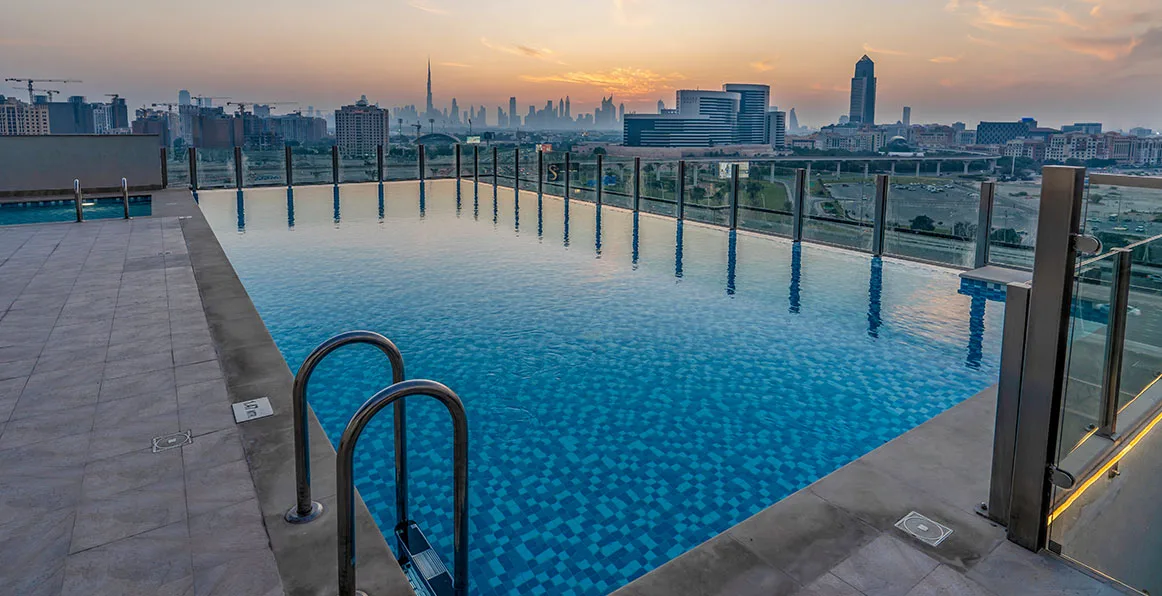 Rooftop Swimming Pool amenity image at Iris Amber
