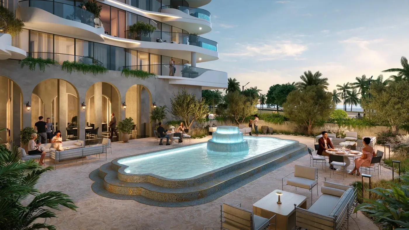 Spanish Courtyard amenity image at La Perla