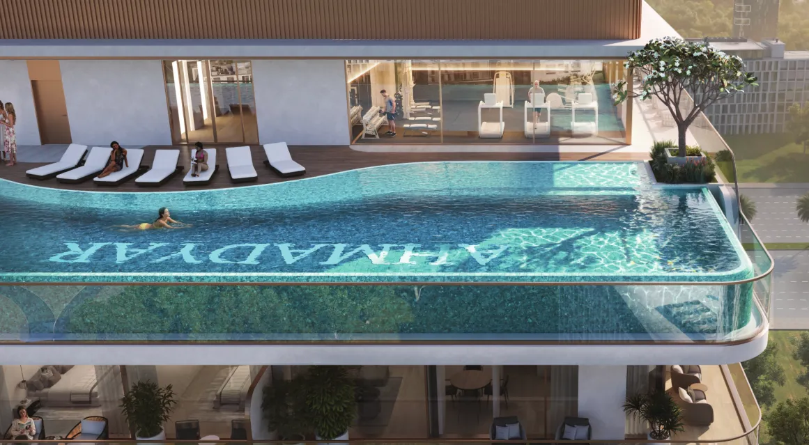 Infinity Pool & Pool Deck amenity image at La Vera Creek