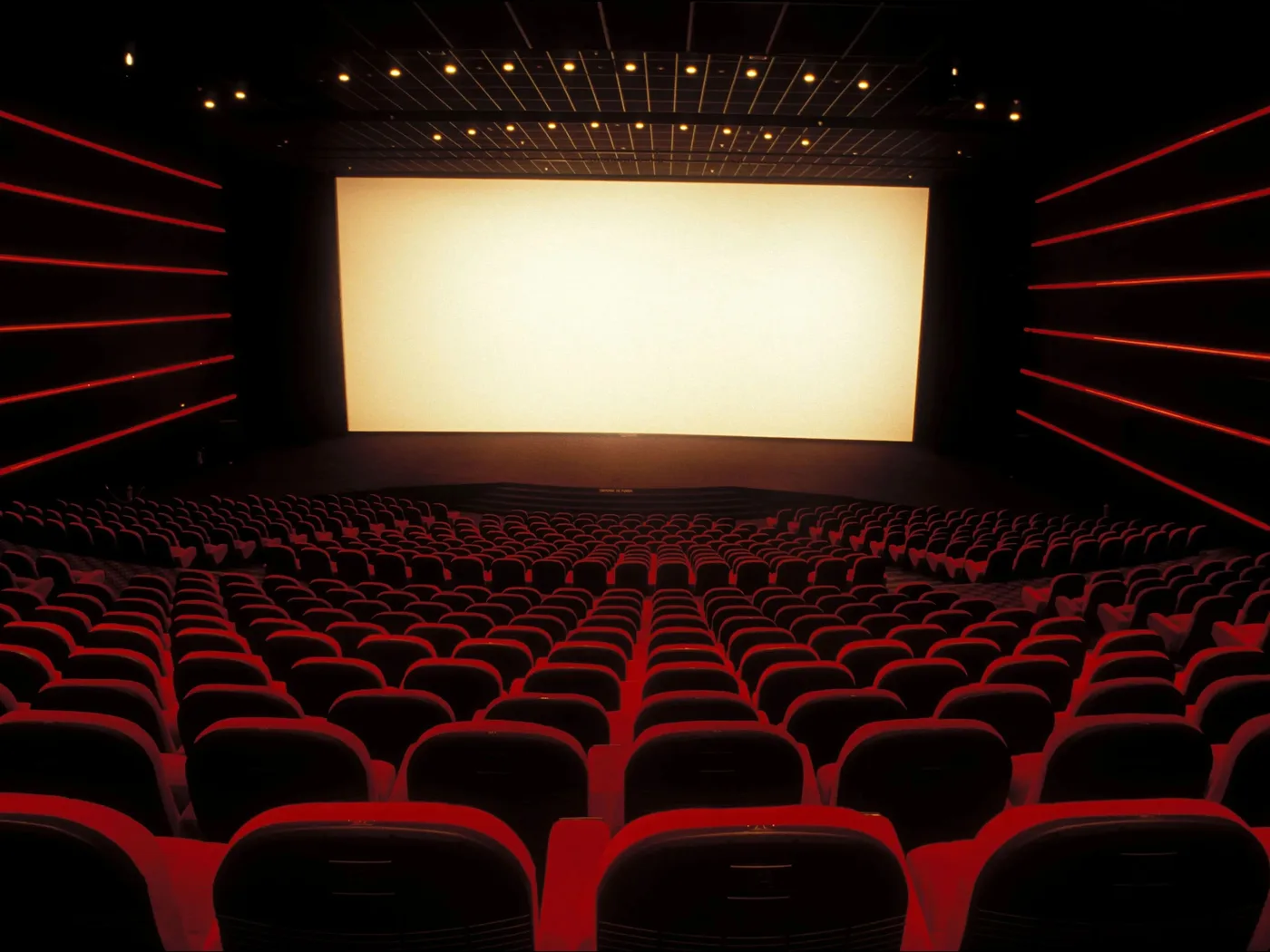 Movie Theatre amenity image at One Residence