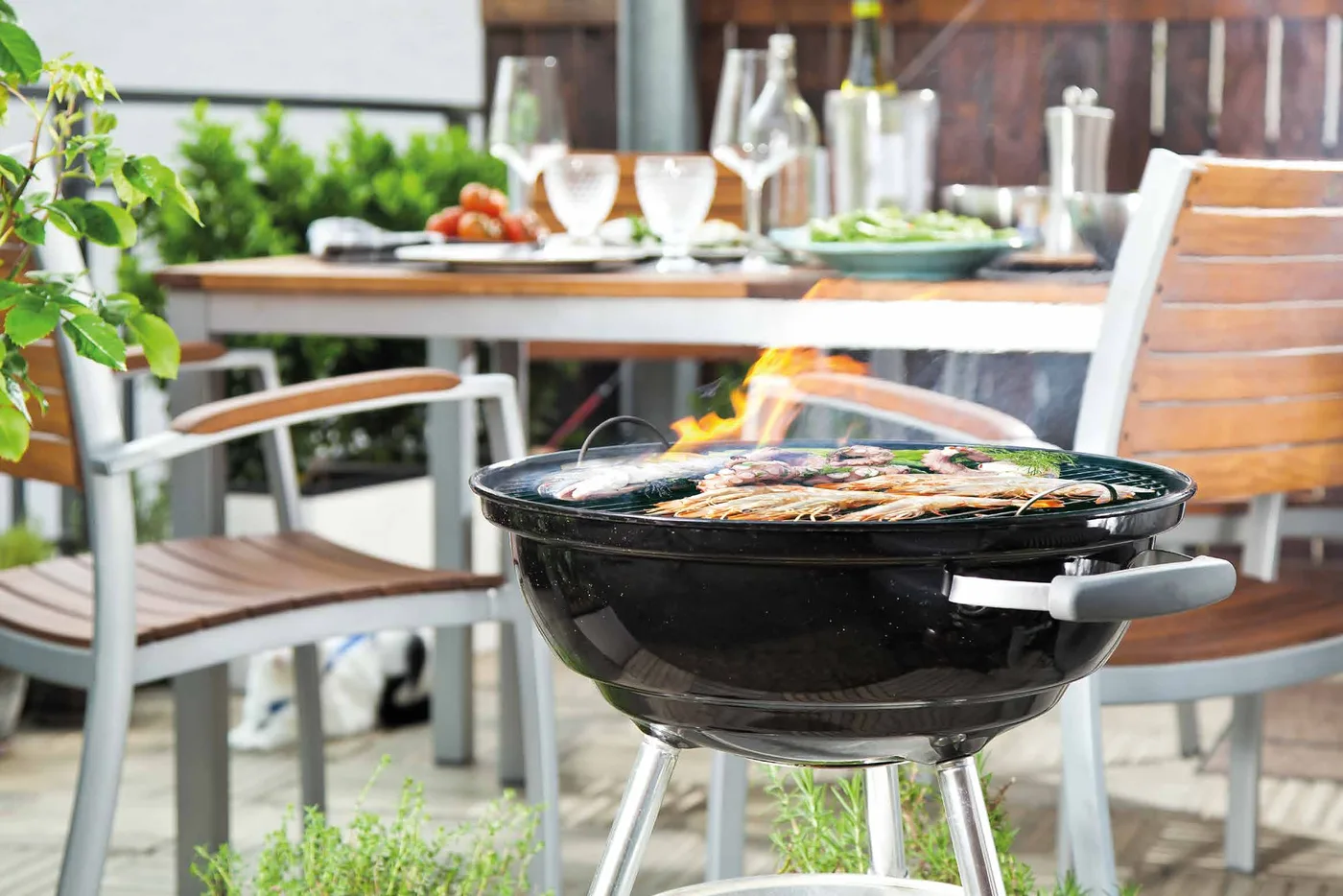 Bbq & Seating amenity image at Oxford Gardens