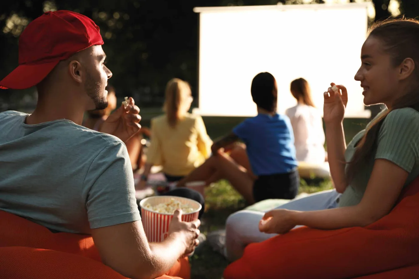 Rooftop Cinema Theatre amenity image at Oxford Gardens