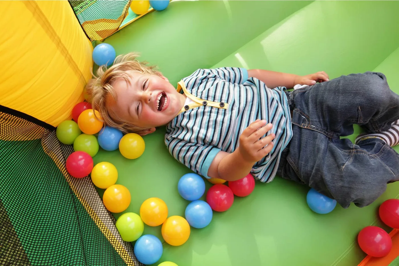 Kids Play Area (Indoor And Outdoor) amenity image at Peninsula Four - The Plaza