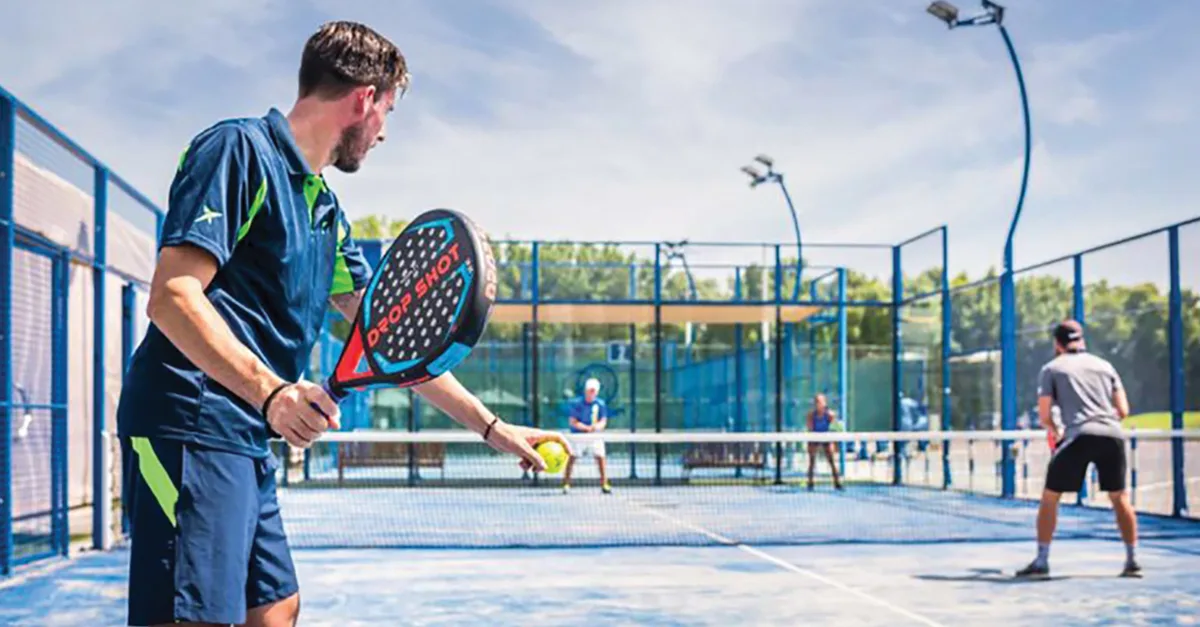 Squash Court amenity image at Peninsula Four - The Plaza