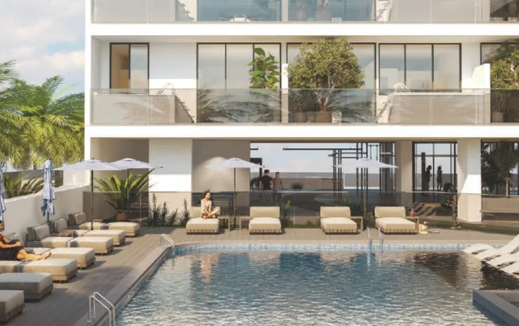 Swimming Pool & Sunbathing Area amenity image at SquareX Residence