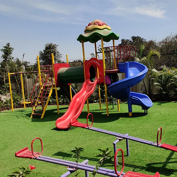 Children'S Play Area amenity image at Urbana