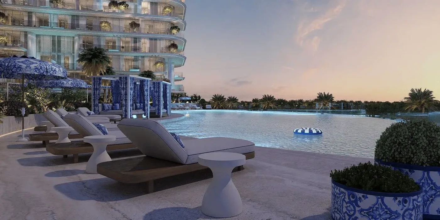 Swimming Pool amenity image at Villa Del Garda