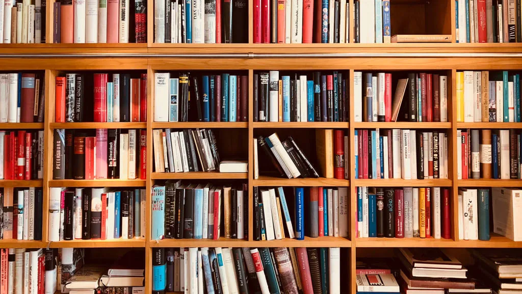 Library amenity image at Wadi Villas