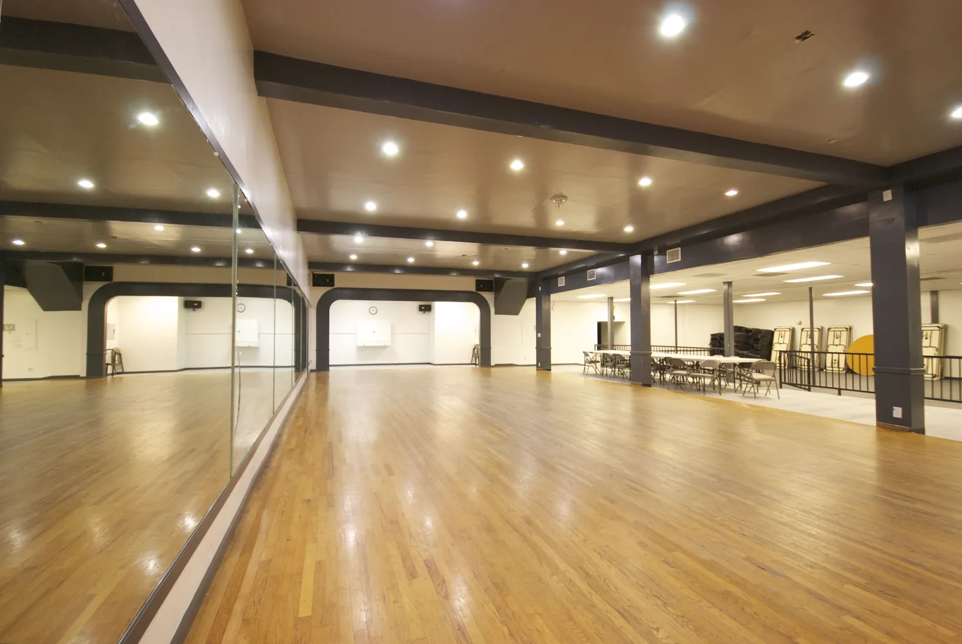 Leos Dance Studio amenity image at Weybridge Gardens 3