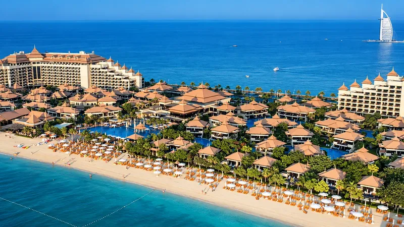 Exterior at Anantara Residences in Palm Jumeirah Dubai