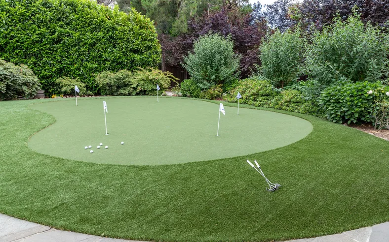 Golf Court amenity image at LIV Lux