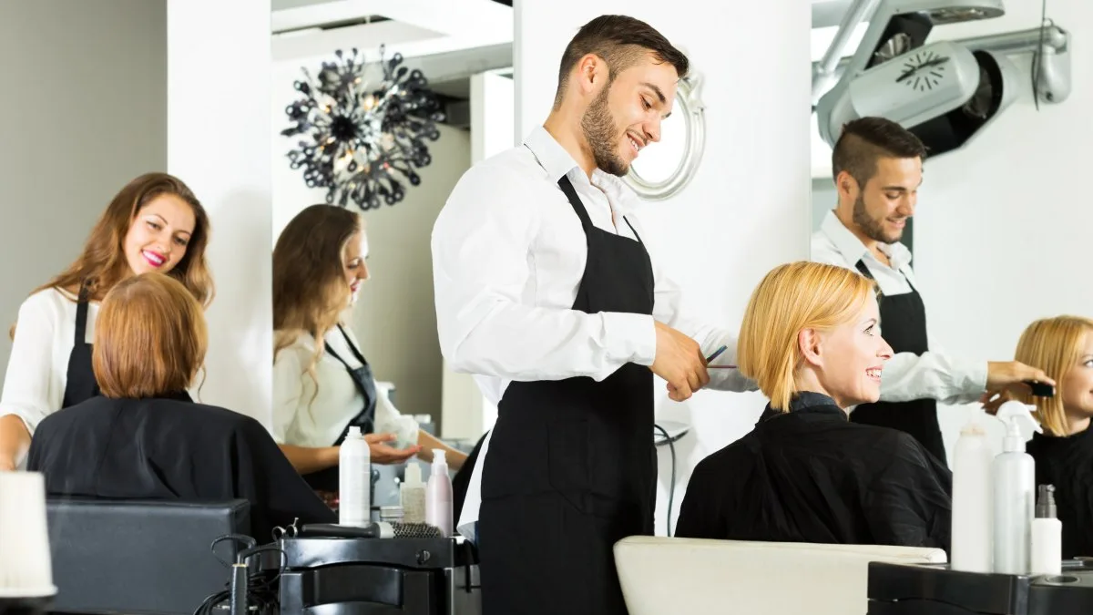 Male & Female Salons amenity image at Mandarin Oriental Residences