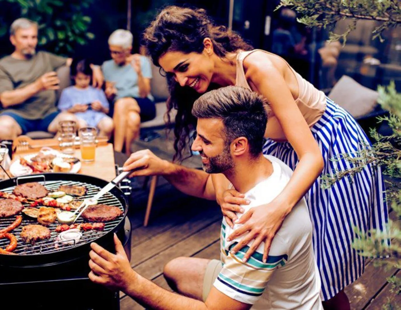 Family Barbecue Gathering Space amenity image at The Horizon at Sobha Central