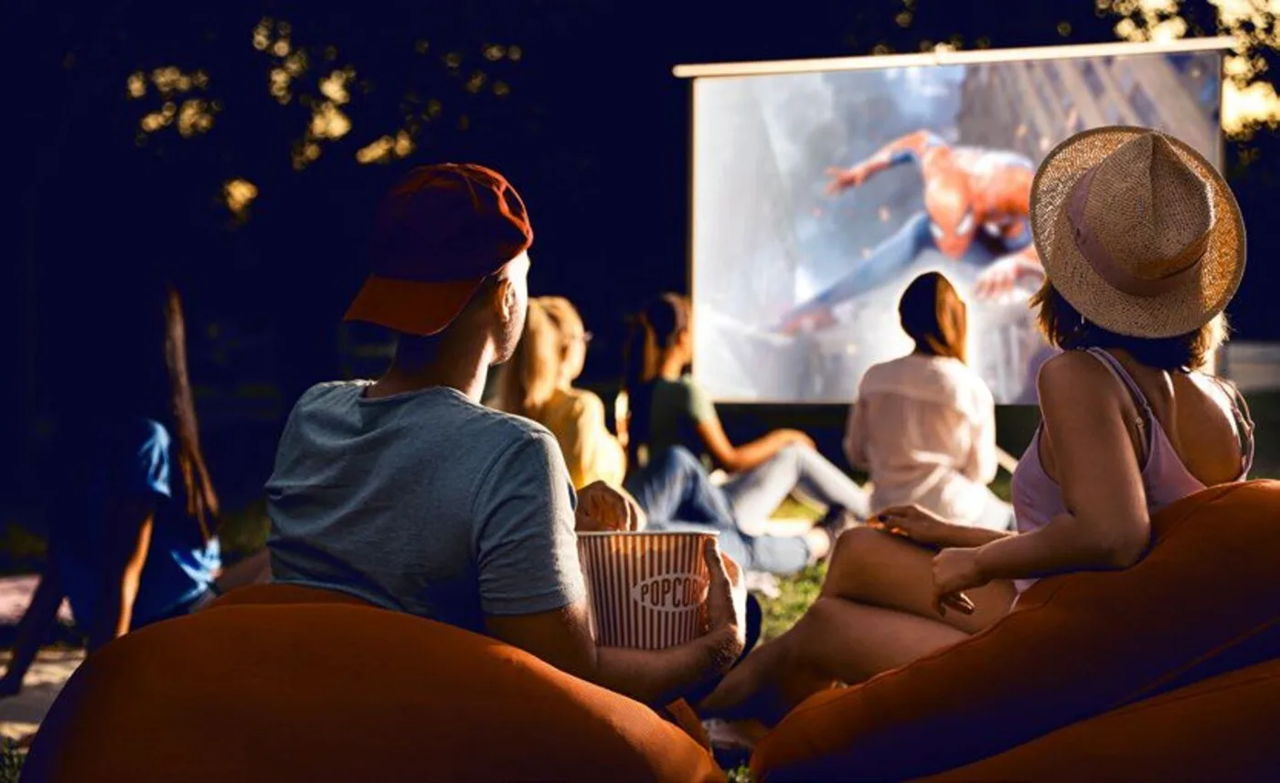 Outdoor Cinema amenity image at The Horizon at Sobha Central