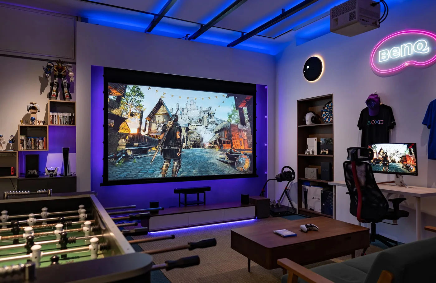 Game Room amenity image at Urban Life